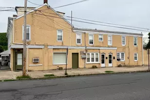 130 Belvedere Ave, Reading, PA 19611 - Photo 2