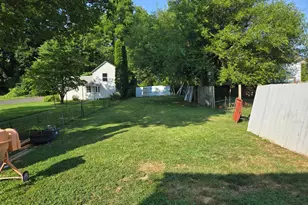 24 S Hull St, Reading, PA 19608 - Photo 20