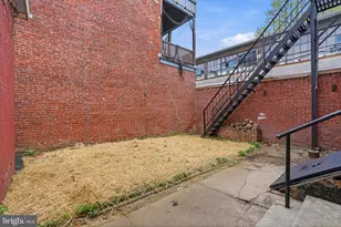 112 N 11th St, Reading, PA 19601 - Photo 14