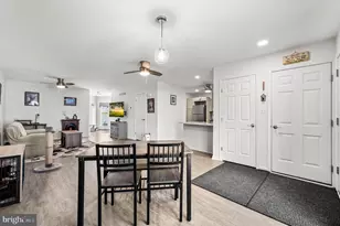 125 N 4th St, Bally, PA 19503 - Photo 6