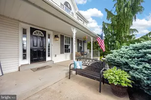 4990 Pheasant Run Ct, Douglassville, PA 19518 - Photo 6