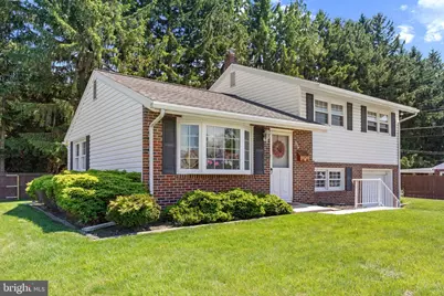 334 Ernst Road, Reading, PA 19601 - Photo 2