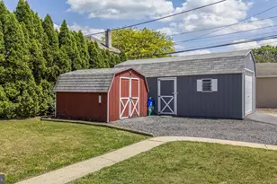 810 E Bellevue Ave, Reading, PA 19605 - Photo 10