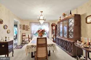 2019 Lincoln Ct, Wyomissing, PA 19610 - Photo 10