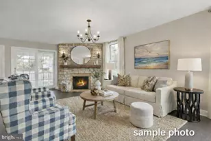 71 Castle Dr, Robesonia, PA 19551 - Photo 6
