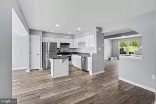 2103 Orchard View Rd, Reading, PA 19606 - Photo 8