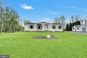 1076 Stouchsburg Rd, Richland, PA 17087 - Photo 12