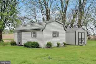 1076 Stouchsburg Rd, Richland, PA 17087 - Photo 36