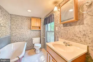 363 N Galen Hall Rd, Wernersville, PA 19565 - Photo 18