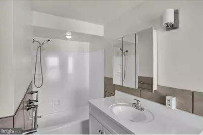 708 N 13th Street, Reading, PA 19604 - Photo 26