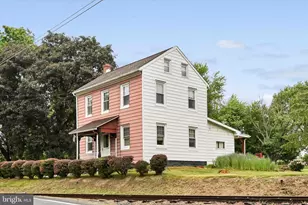 809 Water St, Shoemakersville, PA 19555 - Photo 2
