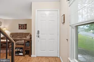 996 Rill Rd, Reading, PA 19606 - Photo 4