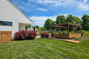 24 Sovereign Dr, Douglassville, PA 19518 - Photo 46