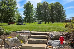 24 Sovereign Dr, Douglassville, PA 19518 - Photo 38