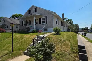 300 Melrose Ave, Reading, PA 19606 - Photo 2