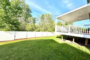 6081 Long Pond Dr, Birdsboro, PA 19508 - Photo 12