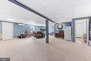211 W Neversink Rd, Reading, PA 19606 - Photo 30