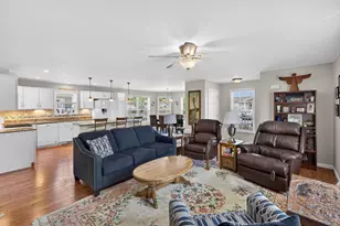 22 Waxwing Cir, Bechtelsville, PA 19505 - Photo 8