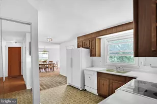 111 Aspen Ave, Reading, PA 19608 - Photo 16