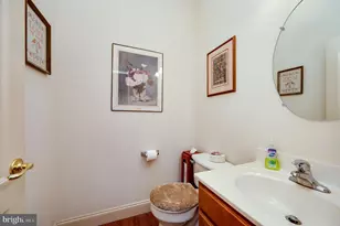 33 Sweetwater Ln, Wernersville, PA 19565 - Photo 12