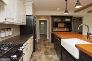 1337 Girard Ave, Wyomissing, PA 19610 - Photo 24
