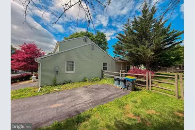 416 N Walnut Street, Wernersville, PA 19565 - Photo 4
