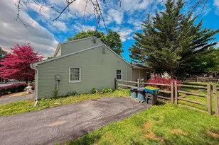 416 N Walnut St, Wernersville, PA 19565 - Photo 4