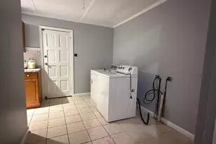 1140 Greenwich St, Reading, PA 19604 - Photo 12