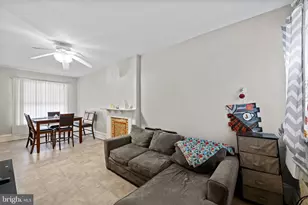 131 Pear St, Reading, PA 19601 - Photo 8