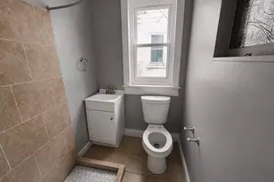 1424 Muhlenberg St, Reading, PA 19602 - Photo 12