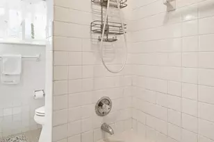 561 S 15th St, Reading, PA 19602 - Photo 24