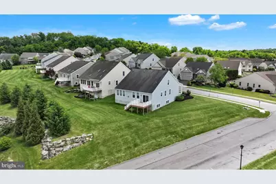 425 Westbury Drive, Reading, PA 19610 - Photo 40