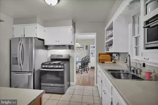 310 Harvard Blvd, Reading, PA 19609 - Photo 10