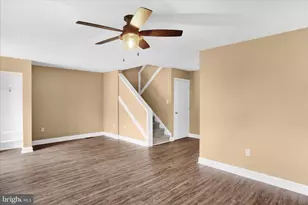 1063 Fredrick Blvd, Reading, PA 19605 - Photo 6