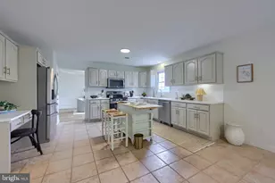 122 Beacon Hill Rd, Temple, PA 19560 - Photo 18