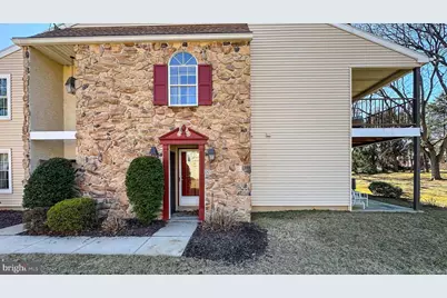 109 Valley Greene Cr, Wyomissing, PA 19610 - Photo 2