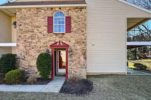 109 Valley Greene Creek, Wyomissing, PA 19610 - Photo 2