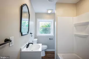 921 Shelbourne Rd, Reading, PA 19606 - Photo 14