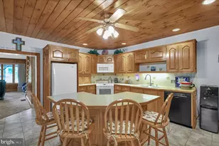1539 Fairview Dr, Leesport, PA 19533 - Photo 8