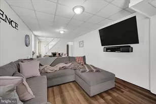 942 Pike St, Reading, PA 19604 - Photo 6