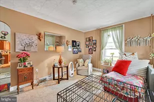 3211 Marion St, Reading, PA 19605 - Photo 8