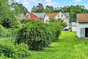 62 E High St, Womelsdorf, PA 19567 - Photo 32