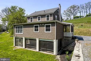 110 Wooltown Rd, Wernersville, PA 19565 - Photo 14
