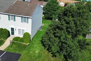 111 Canberra Ct, Reading, PA 19608 - Photo 2