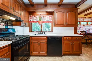 14 Beechwood Dr, Reading, PA 19606 - Photo 16