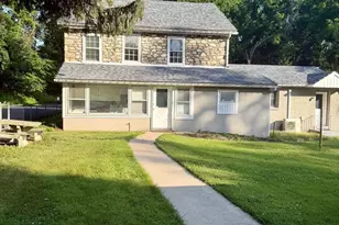2800 River Rd, Reading, PA 19605 - Photo 1