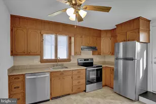 3208 Main St, Morgantown, PA 19543 - Photo 8