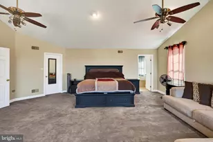 15 Sawgrass Dr, Reading, PA 19606 - Photo 4