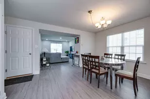 25 Rosalie's Way, Temple, PA 19560 - Photo 8