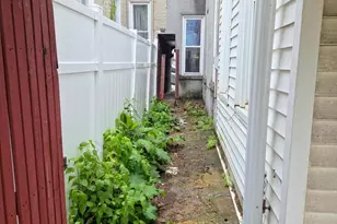 1223 Elm St, Reading, PA 19604 - Photo 8